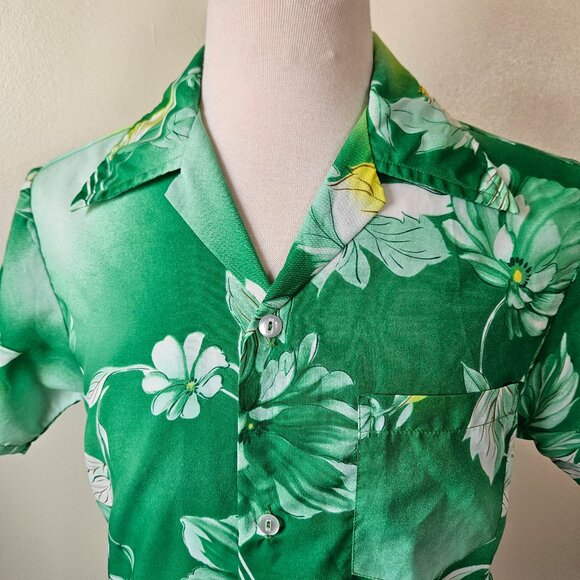 Vintage 70s Hawaiian Polyester Tropical Beach Summer Button Front Shirt Green S - Picture 2 of 5